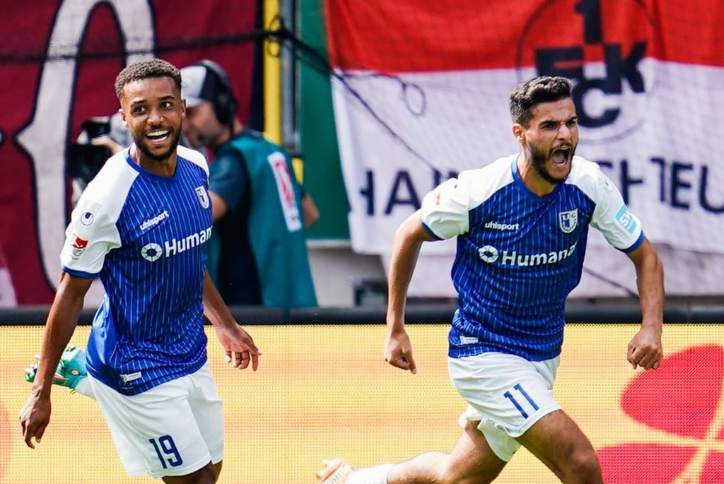 Leon Bell Bell (l.) und Mohammed El Hankouri vom 1. FC Magdeburg.