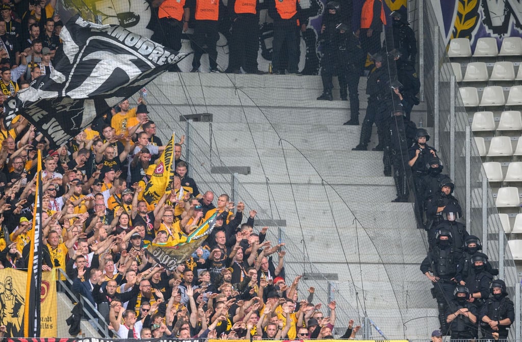 Dynamo Dresden schränkt den Ticketverkauf bei Auswärtsspielen ein.