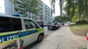 In der Bandwirkerstraße im Magdeburger Stadtteil Brückfeld wurde ein Mann getötet. Nun gibt es weitere Details rund um den möglichen Totschlag.