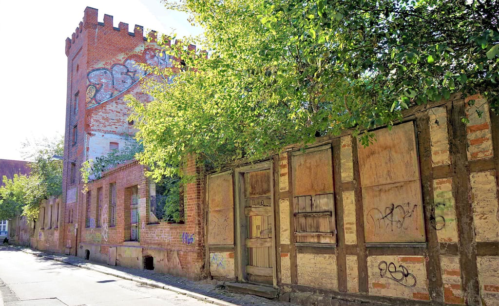 Die Wobau würde hier bauen. Aber nur, wenn die Darre und die Reste der einstigen Brauerei an der Nicolaistraße abgebrochen würden.