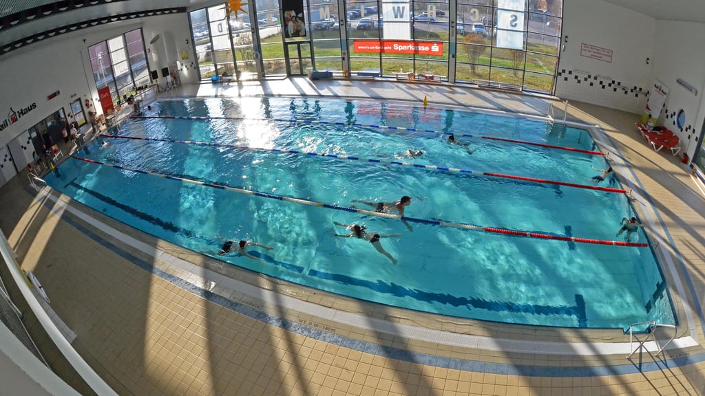 Die Schwimmhalle im Ascherslebener Ballhaus bleibt geöffnet.