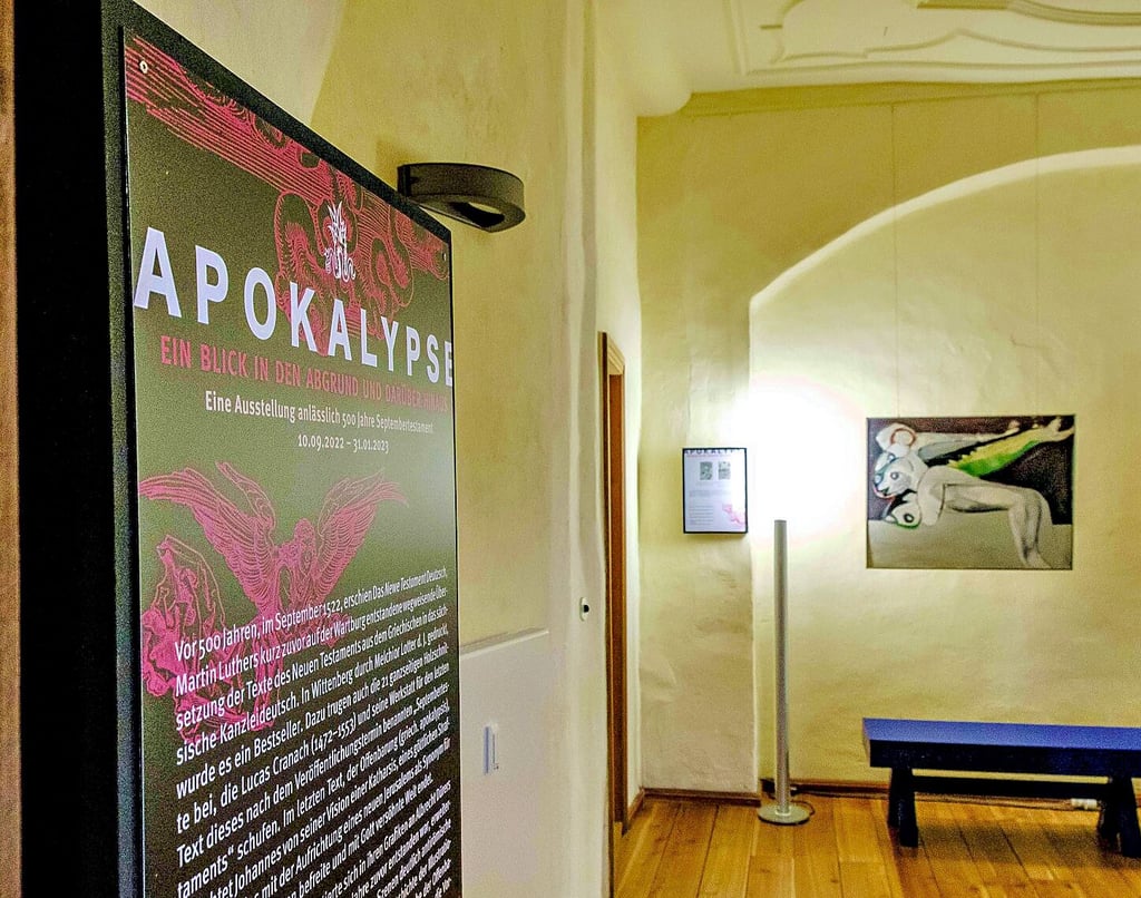 Eine „Apokalypse“-Ausstellung ist im Cranach-Haus Markt 4 zu sehen.