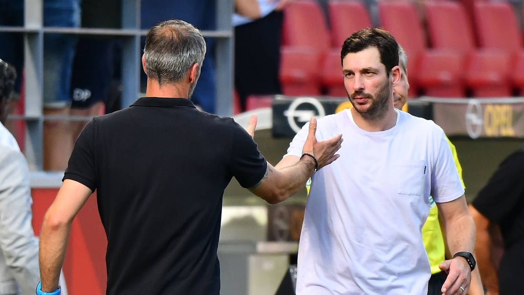 2019 besiegte Marco Rose (l.) mit Gladbach Sandro Schwarz mit Mainz 05.