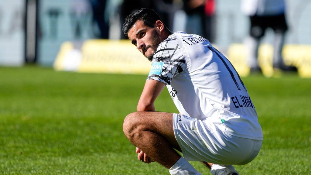 Mohammed El Hankouri nach der Niederlage seines 1. FC Magdeburg gegen den SV Sandhausen in der Zweiten Bundesliga.
