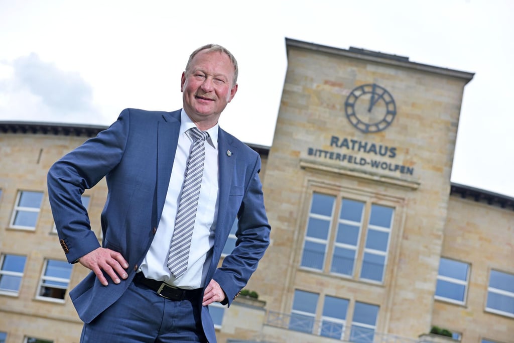 Der Bitterfeld-Wolfener Oberbürgermeister Armin Schenk.