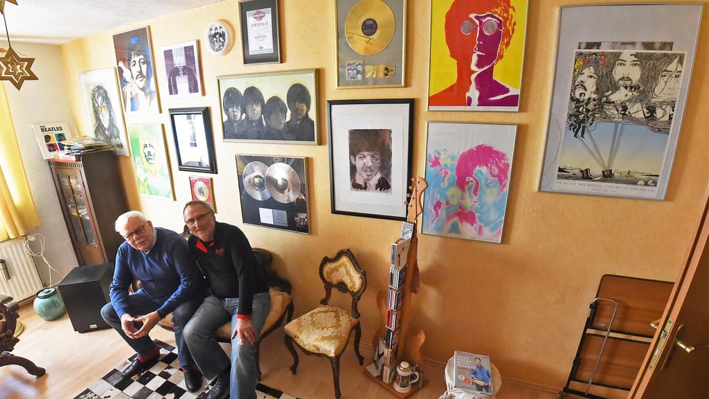 Andreas Knoche (l.) und Erwin Leuschner sind eingefleischte Beatles-Fans.