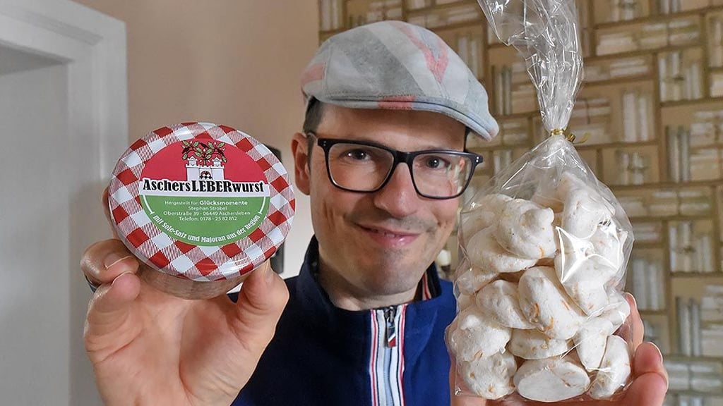 Stephan Strobels Möhrenköppe sind fast von Anfang an in der Salzlandkiste. Inzwischen ist die Aschersleberwurst dazu gekommen.