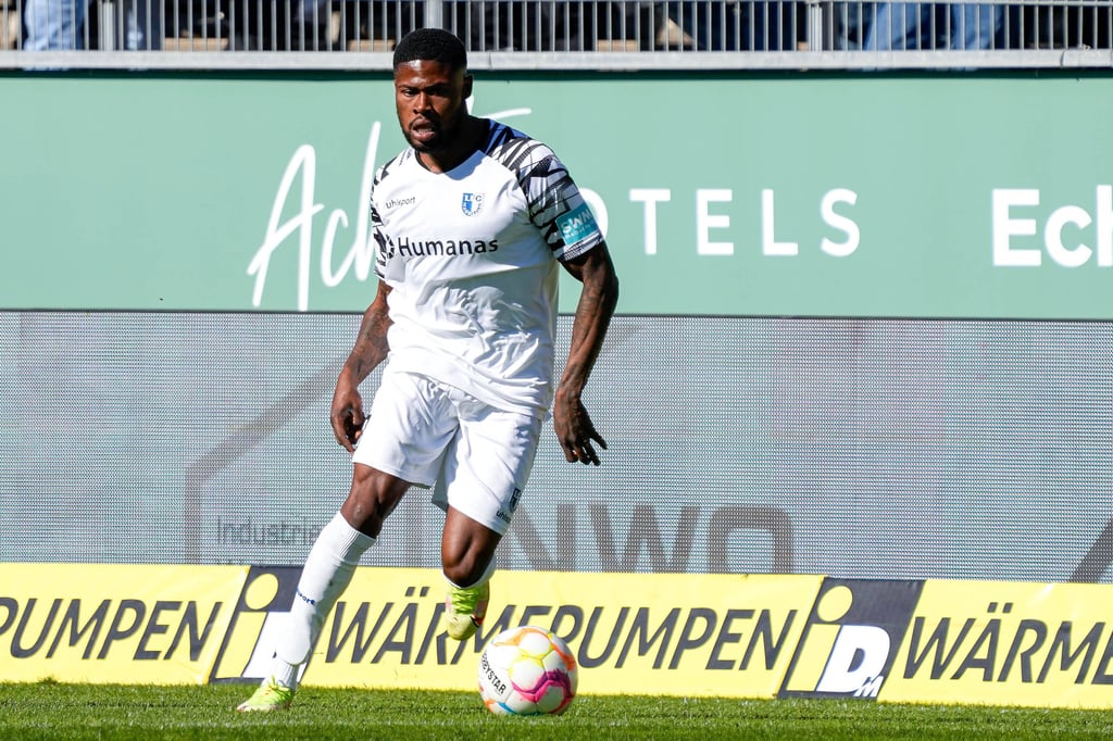 Moritz-Broni Kwarteng ist Stammspieler. Ebenso wie Dominik Reimann und Mohammed El  Hankouri. Nun kann Trainer Christian Titz sie womöglich nicht aufstellen.  