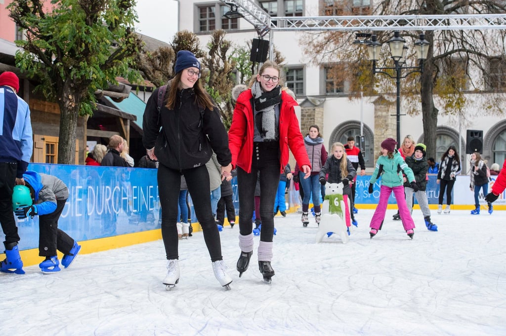 Eislauf-Spaß wird es in diesem Jahr auf dem Naumburger Weihnachtsmarkt nicht geben.