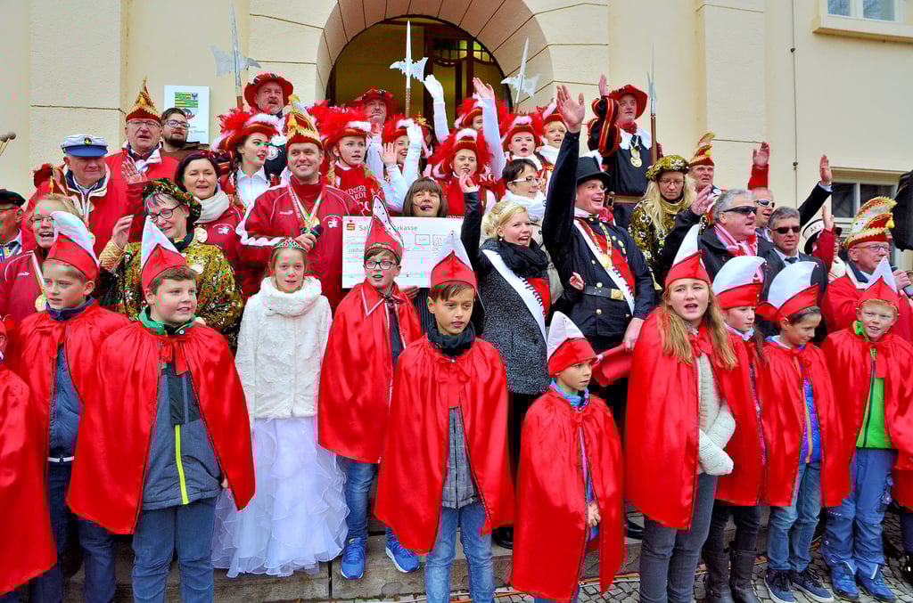 Am Freitag, 11. November, wollen die Nienburger Karnevalisten um 11.11 Uhr wieder das Rathaus stürmen und den Stadtschlüssel erobern.