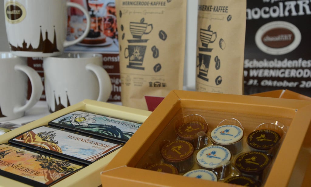 Zum zehnjährigen Jubiläum des Schokoladenfestivals Chocolart in Wernigerode gibt es eine Extra-Praline - Geschmacksrichtung Knuspernougat.