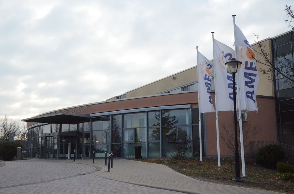Für die Mitarbeitenden im Krankenhaus Schönebeck soll es mehr geben, auch in den anderen Kliniken im Salzlandkreis sowie in Haldensleben.