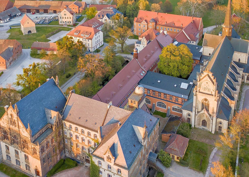 Die Stiftung Schulpforta bewirbt sich mit dem einstigen Zisterzienserkloster Pforta um das Europäische Kulturerbe-Siegel.