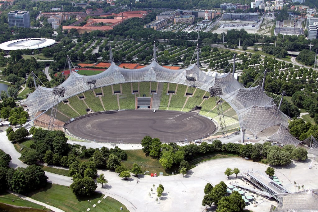 Anlässlich des 50-jährigen Jubiläums findet am 23. Oktober ein Freundschaftsspiel im Olympiastadion statt.