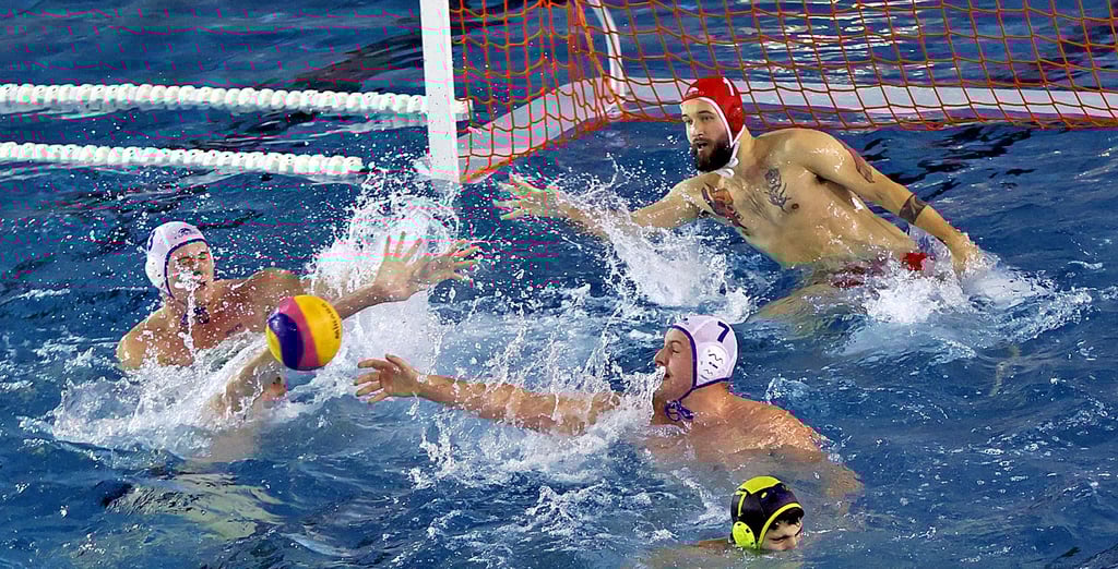 Traf nicht nur, verteidigte auch: Wilhelm Block (Nummer 7/mit Duncan Händel und Keeper Marc Böer) erzielte am Sonnabend zehn Treffer und hielt die Defensive zusammen.