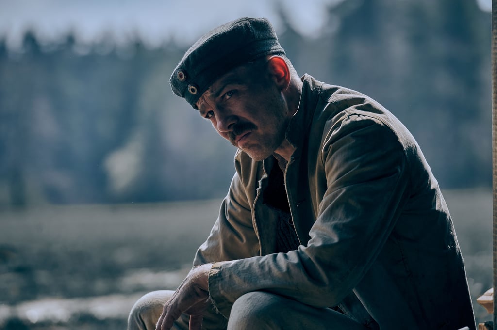 Albrecht Schuch als Stanislaus Katczinsky in einer Szene des Films "Im Westen nichts Neues". Den Netflix_Film gibt es dieses Wochenende in Magdeburg zu sehen.