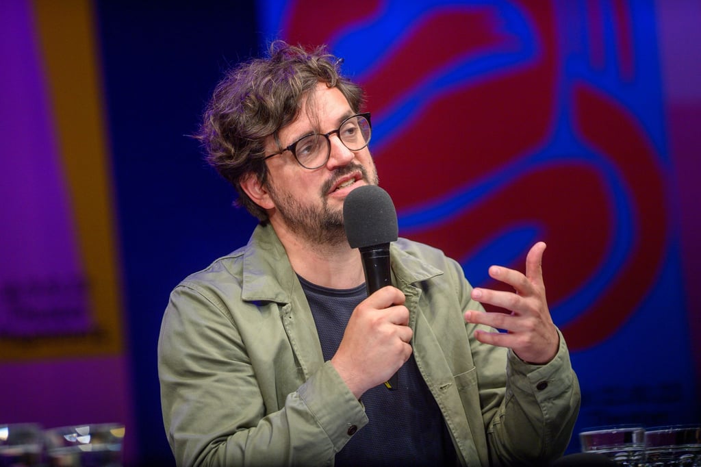 Julien Chavaz, Generalintendant vom Theater Magdeburg, spricht.