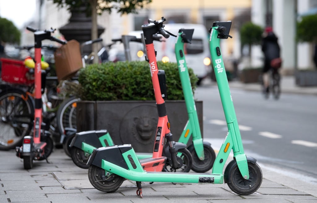 Eher symbolisch: Bolt ruft Tandemfahrer in der App zur Räson, verhindert die Weiterfahrt aber auch nicht.