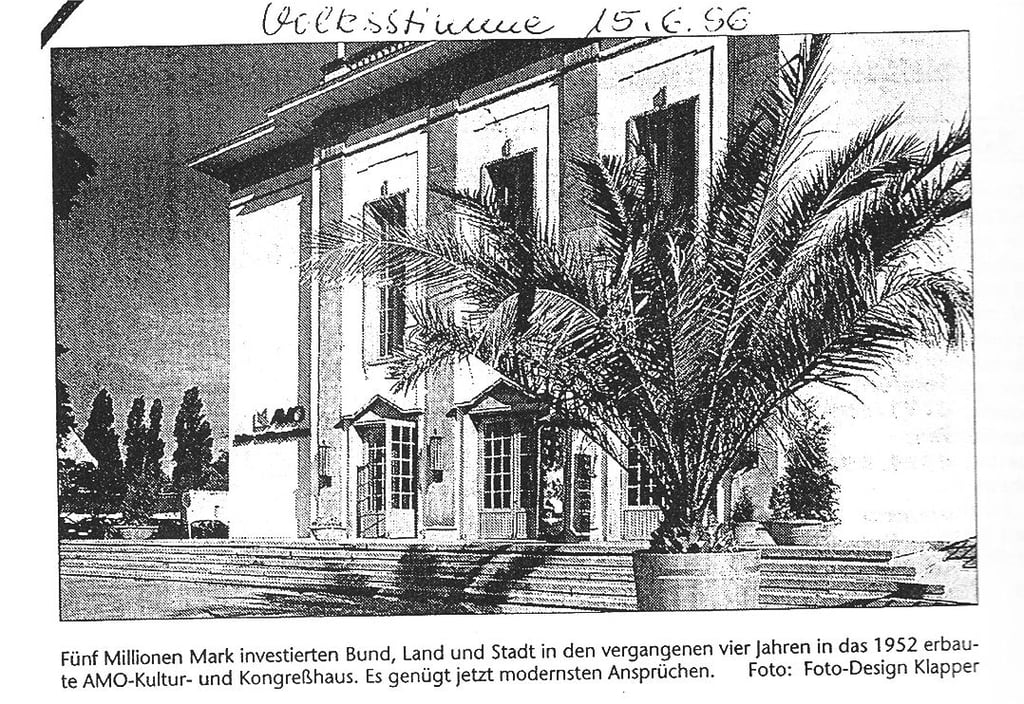 Amo-Kulturhaus Magdeburg: Fotobericht im Jahr 1996 über den Abschluss der vierjährigen Sanierung des Amo-Kulturhauses