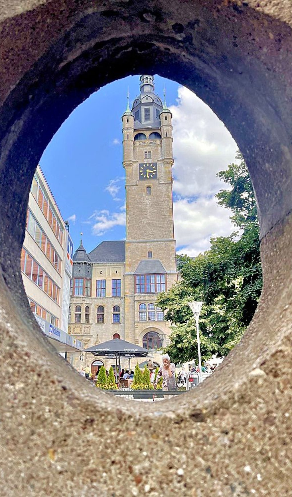 Im Rathaus Dessau wird ein neuer Sachgebietsleiter Kommunikation gesucht.