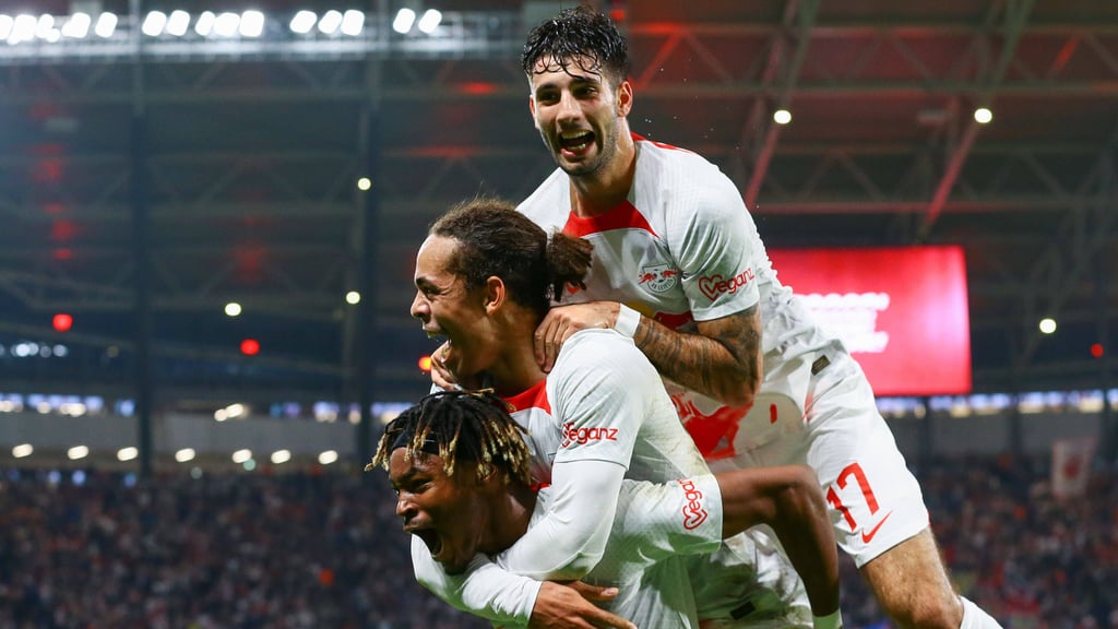 Die Leipziger Stadtmusikanten: Mo Simakan, Yussuf Poulsen und Dominik Szoboszlai.