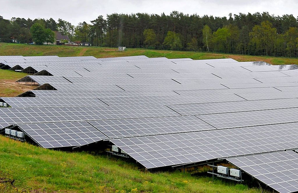 In Lohne existiert bereits eine Photovoltaikanlage, mit der Strom aus Sonnenkraft erzeugt wird.