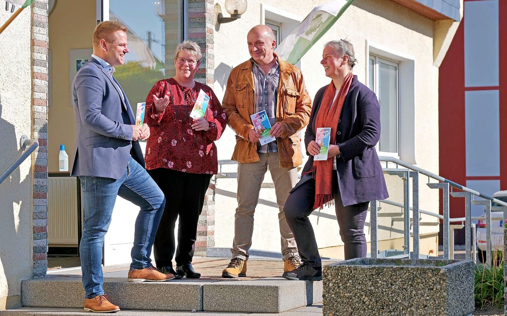 Zum Verein Zukunftsförderung Raguhn-Jeßnitz gehören unter anderem Nils Naumann, Ilona Knoblauch, Stefan Krause und Ina Killyen (v.l.)