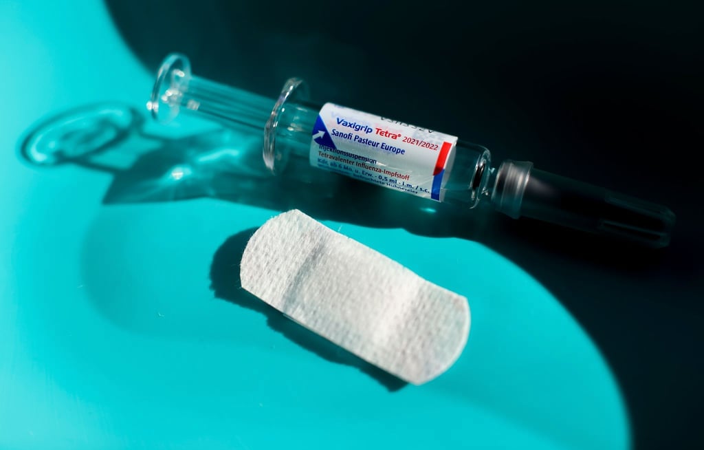 Die Spritze gegen die Grippe wird Schwangeren, Frauen und Männer mit chronischen Erkrankungen, Menschen ab 60 Jahre und medizinischem Personal empfohlen.