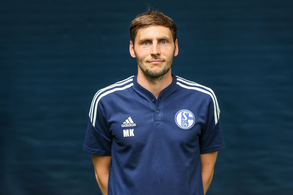 Bereits in der vergangenen Zweitliga-Saison hatte Matthias Kreutzer als Interimscoach bei Schalke 04 ausgeholfen.