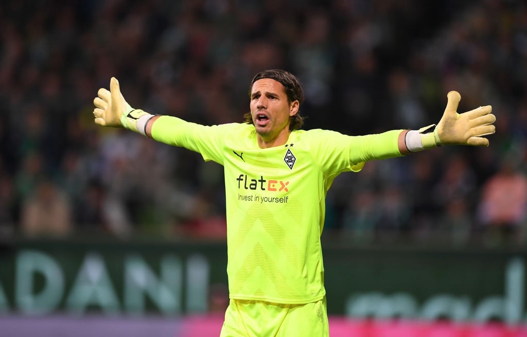 Torwart Yann Sommer vom Borussia Gladbach fällt wegen einer Sprunggelenksverletzung länger aus.
