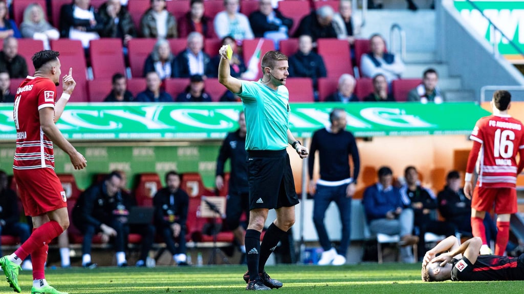 Sieben Gelbe Karten bei RB-Spiel: Ist der Stil des FCA grenzwertig?