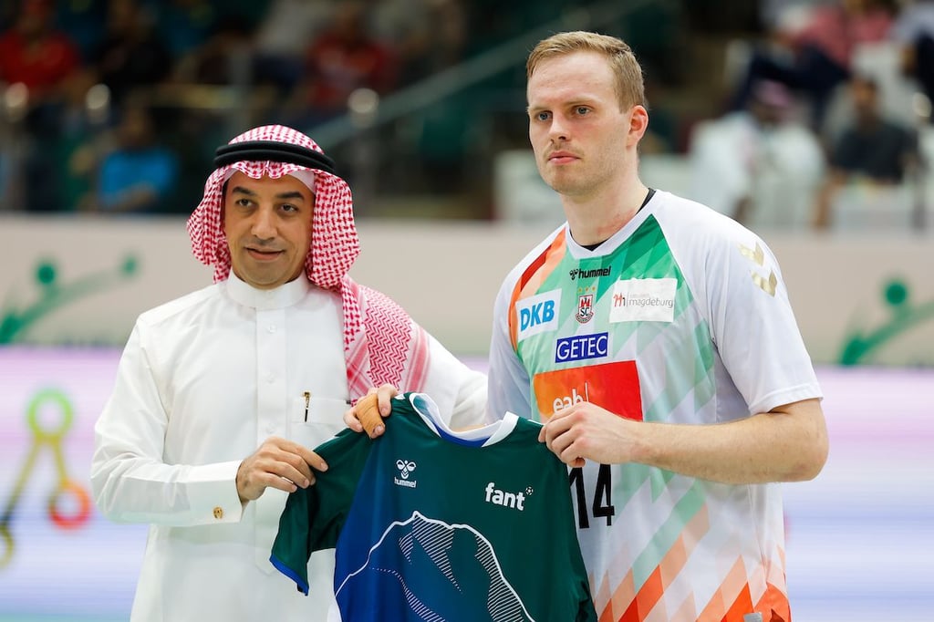 Omar Ingi Magnussen war der beste Spieler des Halbfinals - nicht nur aufgrund seiner acht Tore.