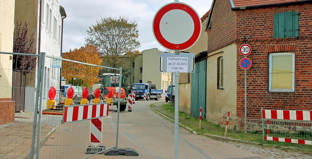 Straßensperrung in Tangerhütte.