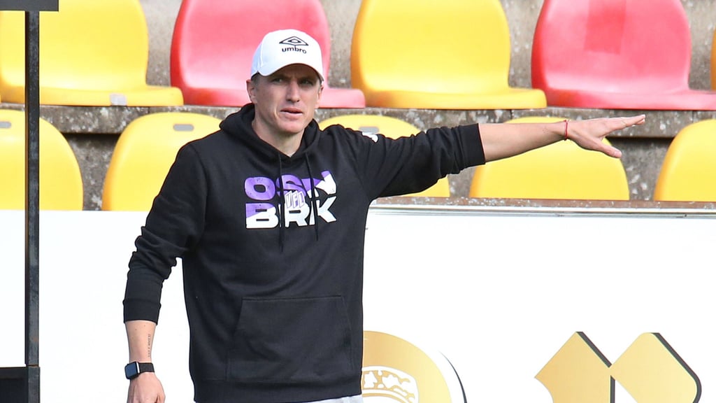 VfL-Trainer Tobias Schweinsteiger wurde nach seiner Roten Karte gesperrt.