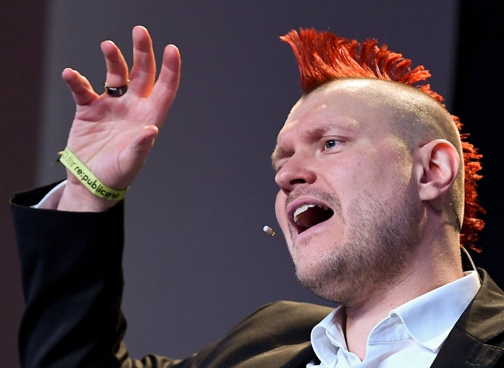 Sascha Lobo ist von der „Emma“ als „Sexist Man Alive 2022“ ausgerufen worden.