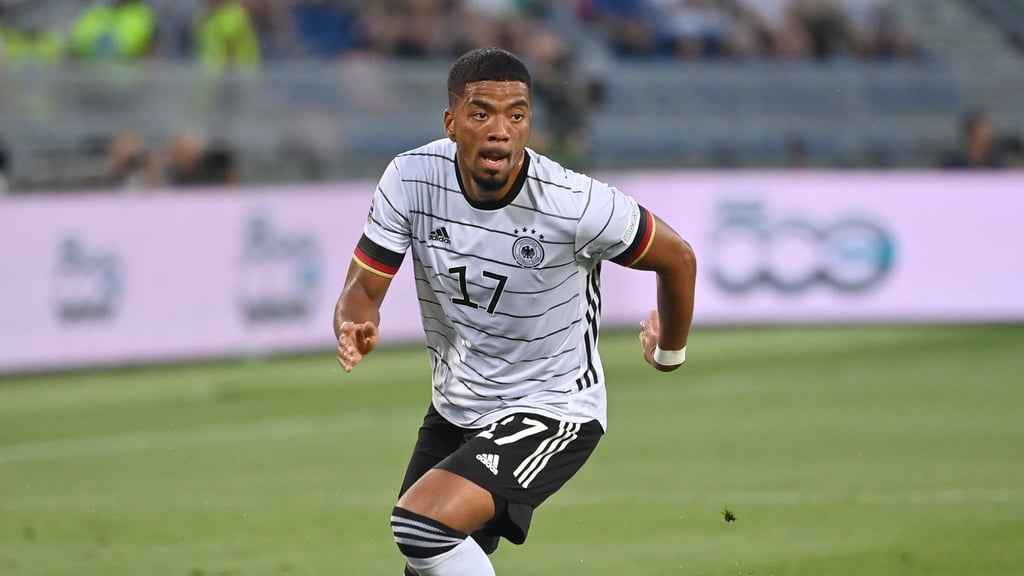 Benjamin Henrichs von RB Leipzig hat weiter gute WM-Chancen.