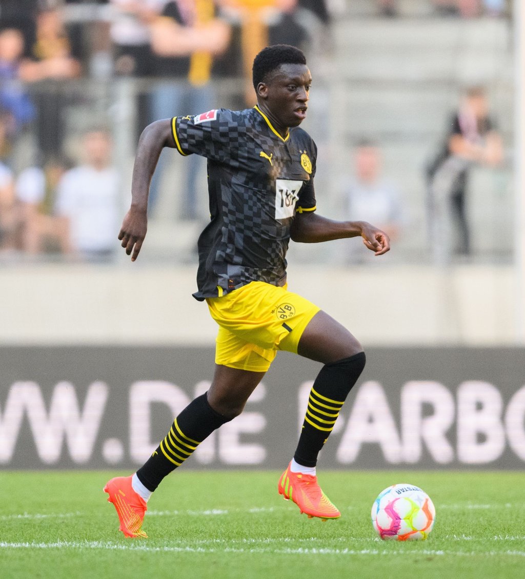 Medienberichten zufolge war Dortmunds Abdoulaye Kamara während der Youth-League-Partie beim FC Sevilla rassistischen Beleidigungen ausgesetzt.