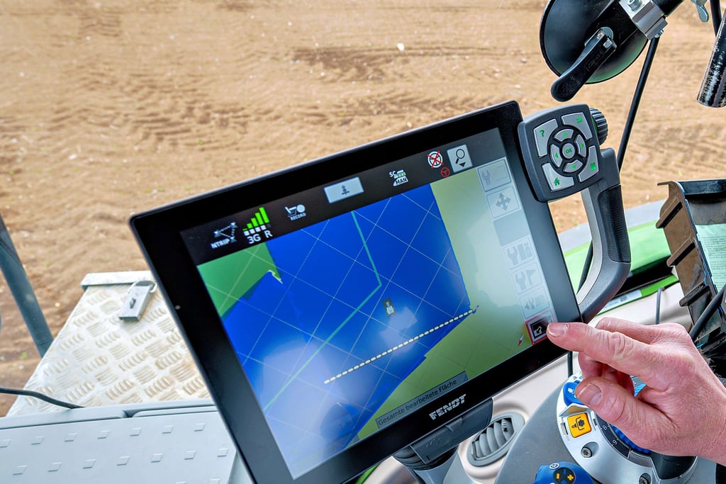 Viele Landwirte fahren heute nur noch GPS gestützt raus aufs Feld. Das wissen offenbar auch Diebe. In jüngster Zeit ist es im Salzlandkreis zu häufigen Diebstählen der teuren Technik gekommen.