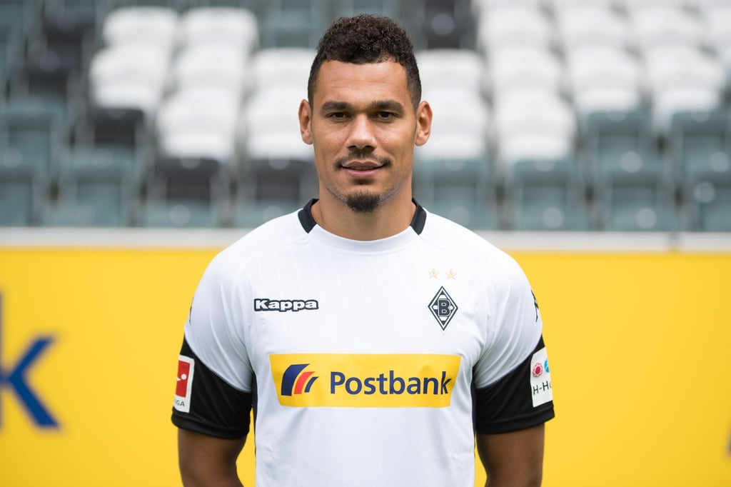 Wechselt zu Schalke 04: Timothée Kolodziejczak.