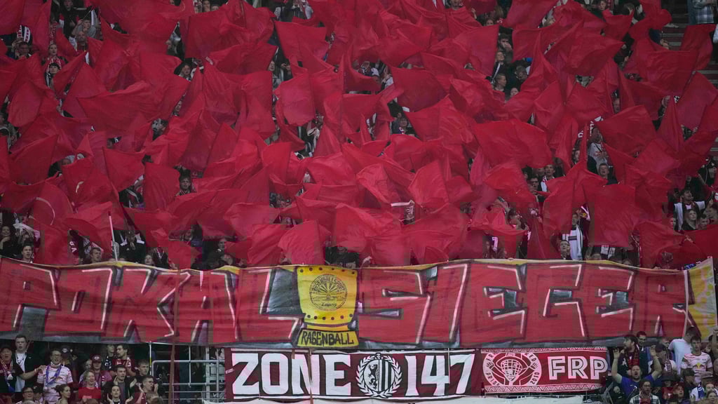 Die Mini-Choreo gegen den HSV.