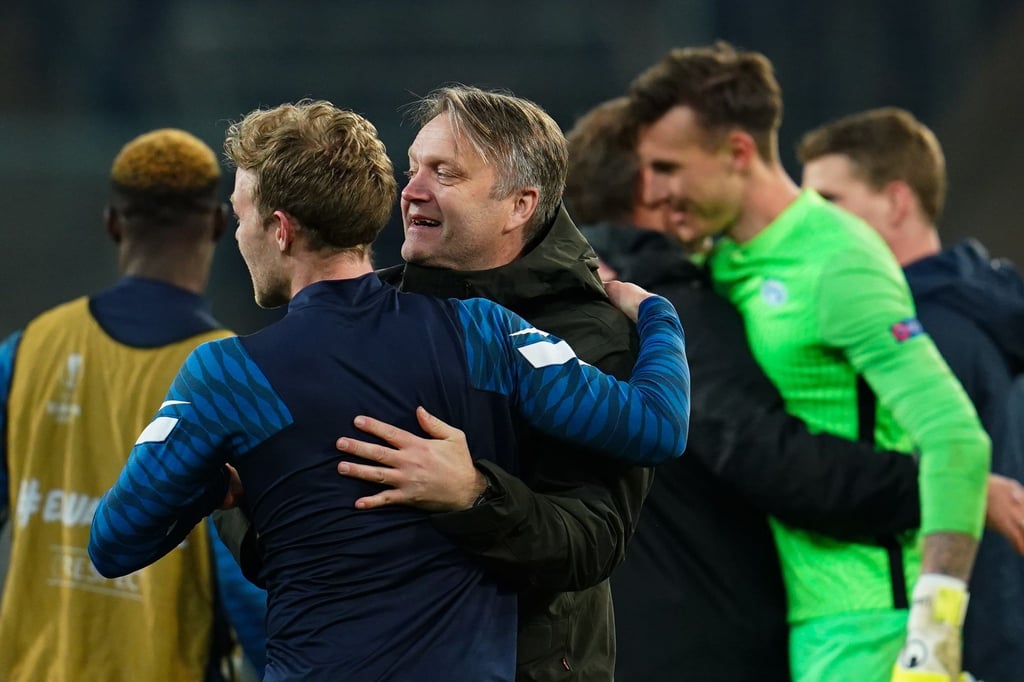 Molde FK um Trainer Erling Moe (M.) wurde norwegischer Meister.