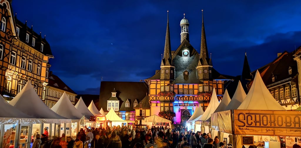 Zur zehnten Auflage des Schokoladenfestivals Chocolart erwartet die Wernigerode Tourismus GmbH wieder um die 100.000 Besucher auf dem Marktplatz, Breiter Straße, Nicolaiplatz und Kohlmarkt.