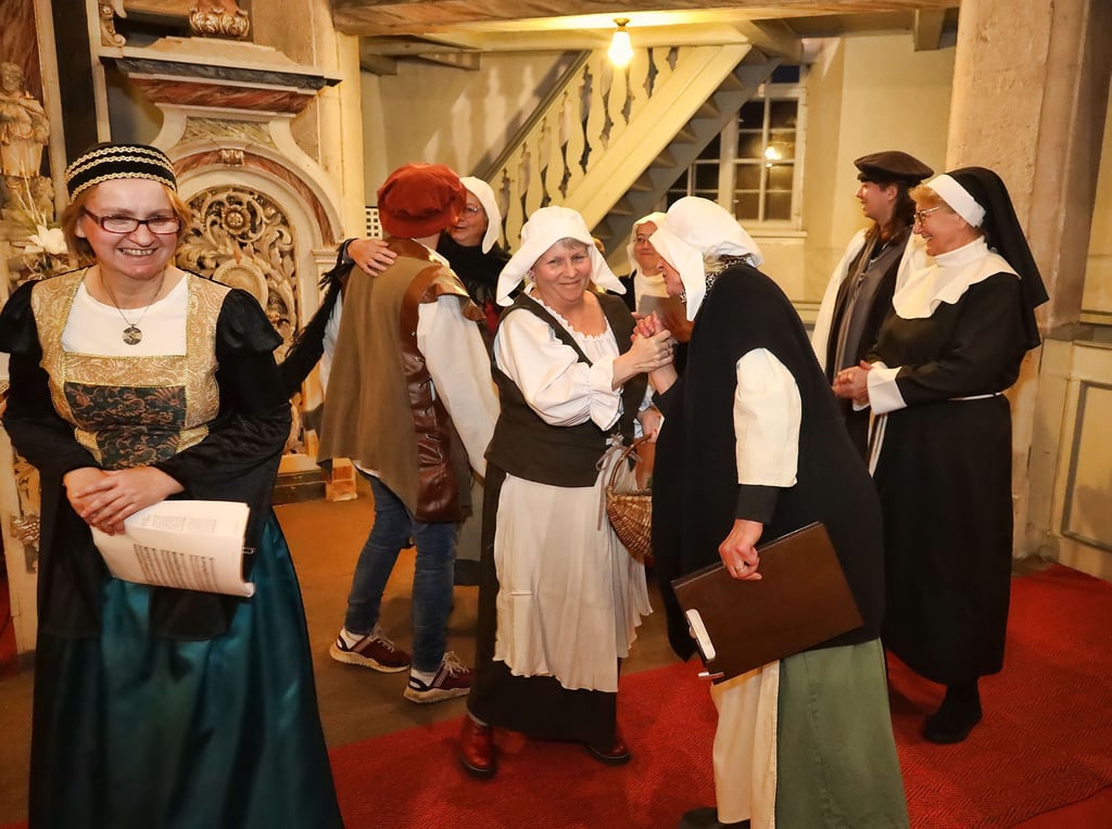 Seit 2017 proben die Stolberger vor den traditionellen Aufführungsterminen anlässlich von Thomas Müntzers Todestag, dem 27. Mai 1525, und dem Reformationstag besonders intensiv, hier das Foto einer Probe in der Barrockkirche Schwenda aus dem Jahr 2019.