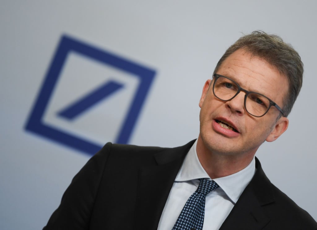 Christian Sewing, Vorstandsvorsitzender der Deutschen Bank, während der Jahresmedienkonferenz in der Zentrale der Bank.