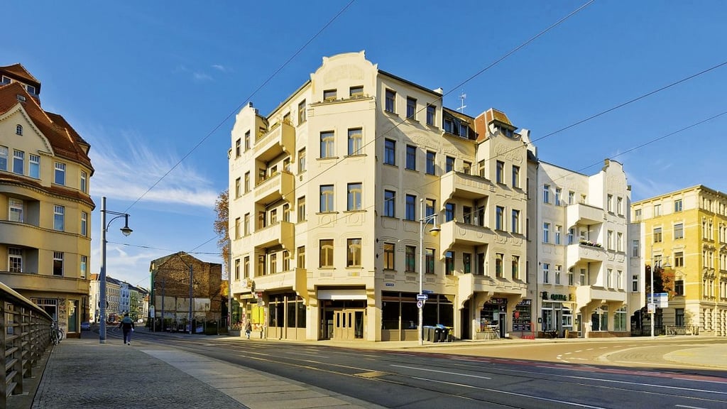 Denkmalg. Wohn- und Geschäftshaus in Halle (Saale) / Mindestgebot 2.000.000 Euro
