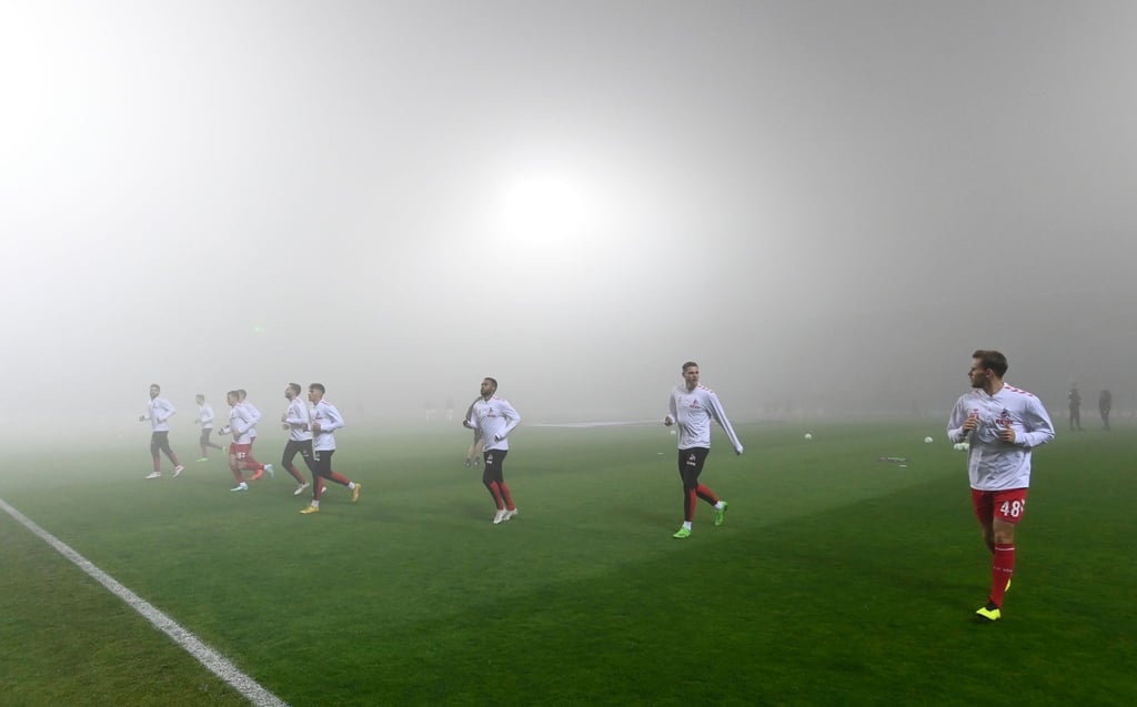 Weil der Nebel zu dicht war, musste die Partie am Donnerstag vorzeitig abgepfiffen werden.