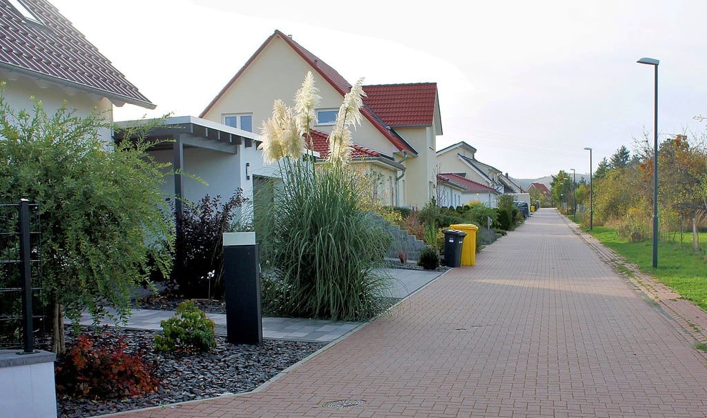 Die derzeit letzten Häuser des Darlingeröder Wohngebietes Halberstädter Weg müssen nicht die letzten bleiben. Der Stadtrat hat einen neuen Bebauungsplan auf den Weg gebracht.