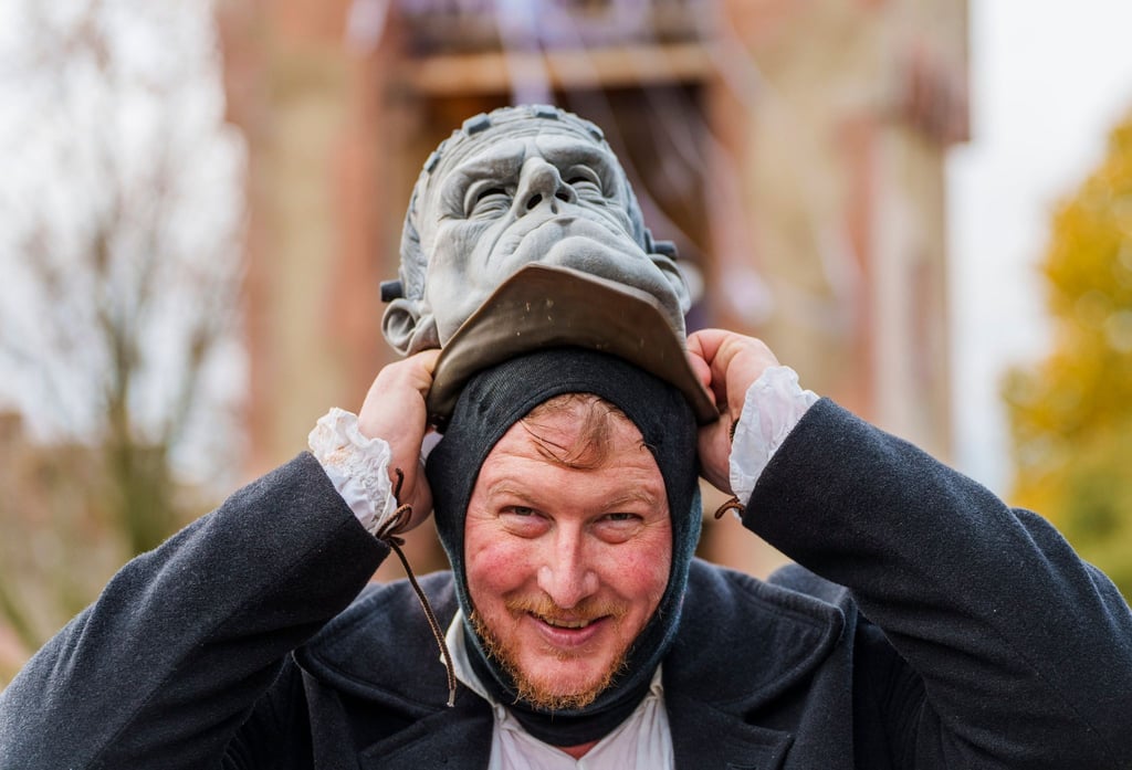 Burg Frankenstein: Andreas Biel ist 204cm groß und tritt erstmalig auf dem Halloween-Event als „Frankenstein“ auf.