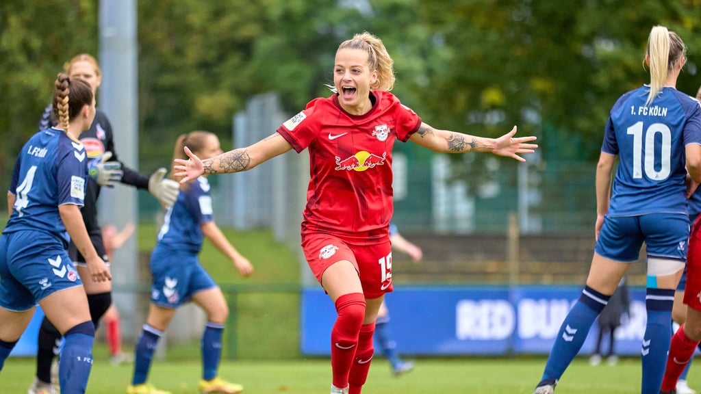 Jenny Hipp erzielte die Führung für RB.