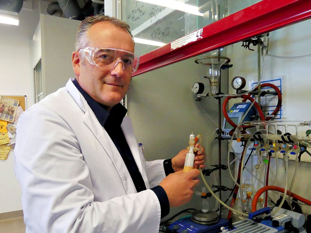 Goran Kaluđerović hat nun den Forschungspreis der Hochschule Merseburg doppelt gewonnen.